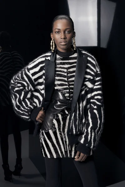Look 5